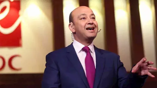 عمرو أديب: "الناس محتاجة تشوف...