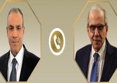 وزير الخارجية يؤكد تضامن مصر م...