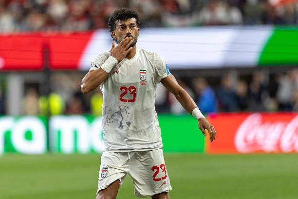 لاعب إيران: كنا الأحق بالفوز.....