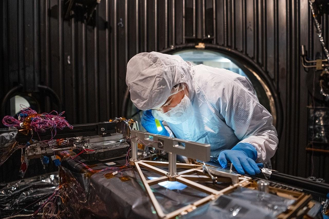 NASA Completes Astronaut-Deplo...
