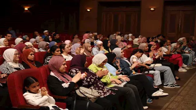 عروض فنية ودروس لغة.. قافلة ال...