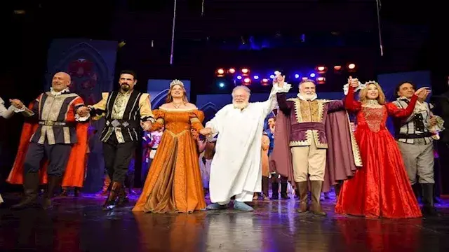 المسرح القومي يحتفل بـ150 ليلة عرض لمسرحية "الملك لير"