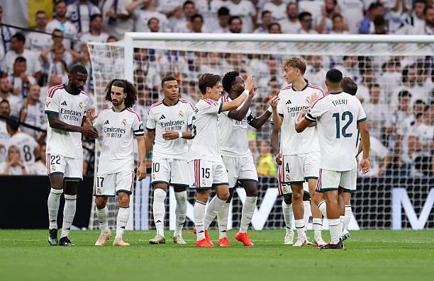 مورينيو يجهز نجم ريال مدريد لل...