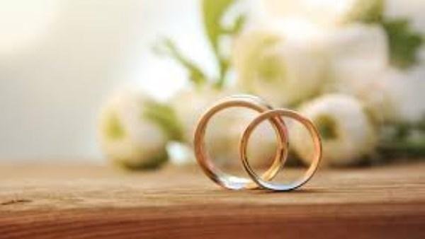 هل تأخر الزواج لمن يرغب فيه ابتلاء من الله؟.. الإفتاء توصيه بـ7 أمور