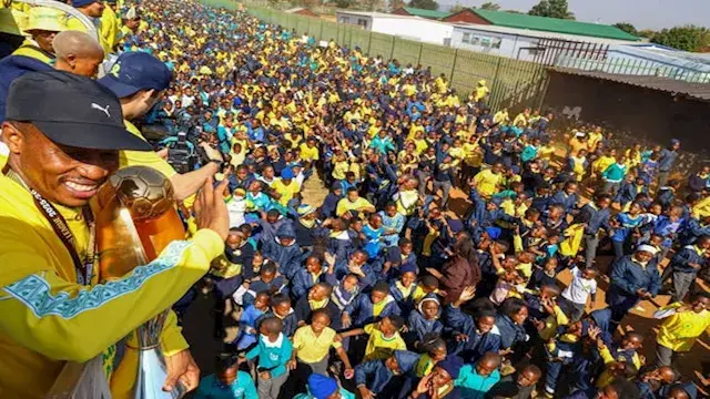 20 صورة ترصد احتفال جماهير صن...