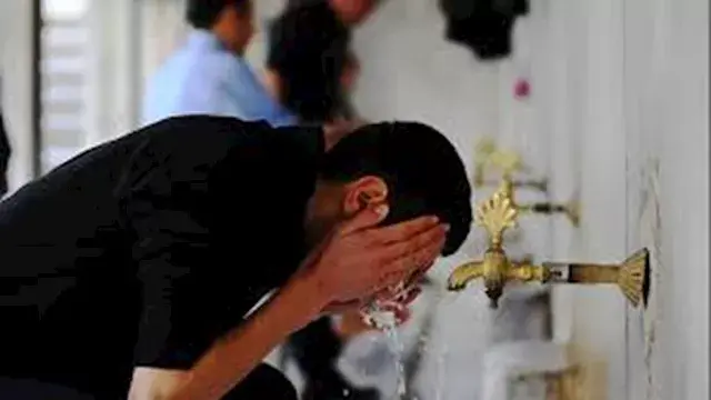 هل الماء المختلط بالكلور يفسد...