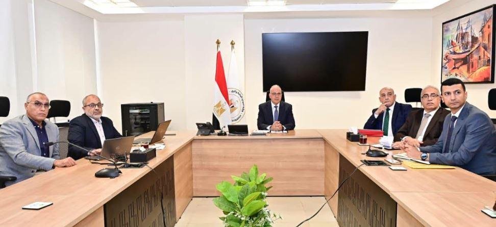 وزير الري: الالتزام بالاشتراطا...