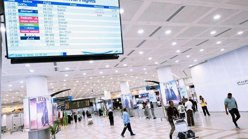الكويت.. بيان من هيئة الطيران المدني عن الترانزيت وإجراءات ضد "طيران الجزيرة"