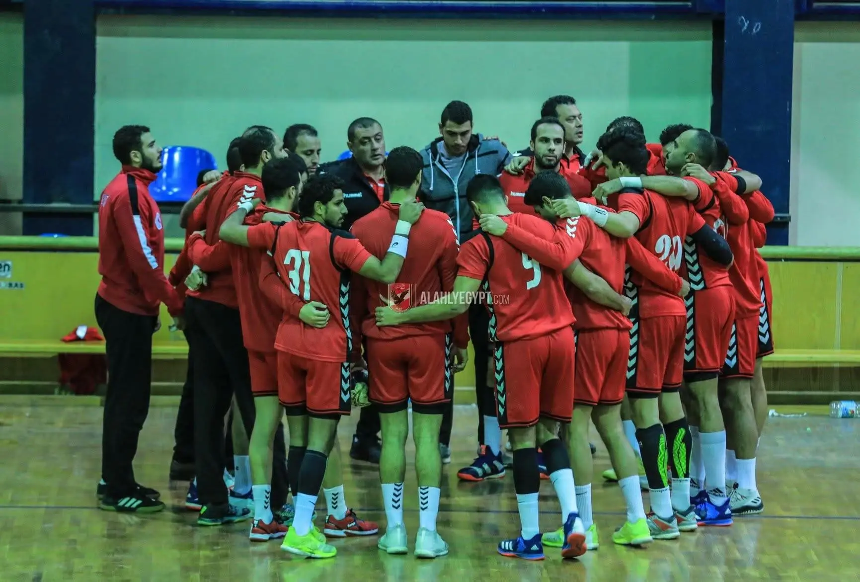 مواعيد مباريات الخميس والقنوات الناقلة.. الأهلي يواجه الزمالك على برونزية اليد