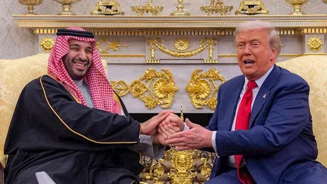 "لم يُطرح".. ترامب يتحدث عن ان...
