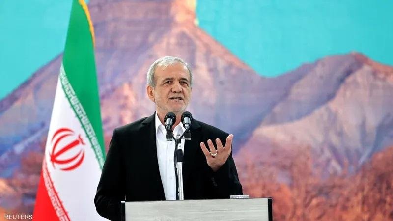 الرئيس الإيراني يوجه بفتح تحقي...