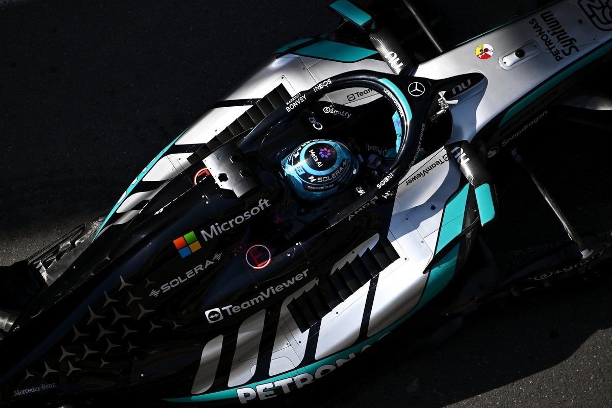F1 Azerbaijan GP: George Russell leads ominous Mercedes 1-2 in FP2
