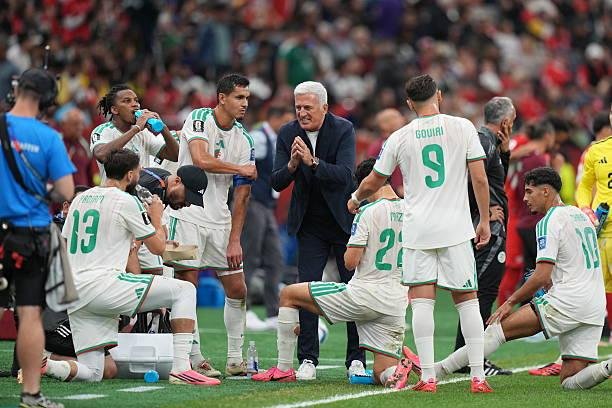 حفيظ دراجي: قوة المنتخب لا تُص...