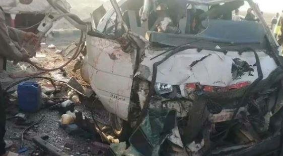 مصدر بالصحة: 18 طفلا تحت سن 18 عام في حادث التصادم بالطريق الأوسطي في محافظة الجيزة ‎
