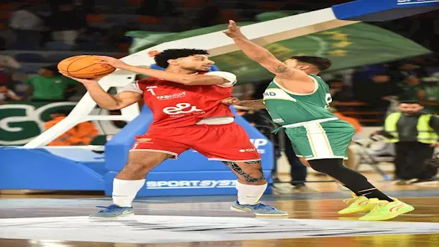 الأهلي يحقق فوزاً مثيراً على الاتحاد في أولى مباريات نهائي دوري السلة