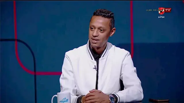 بعد 10 سنوات من الاعتزال.. عمر...