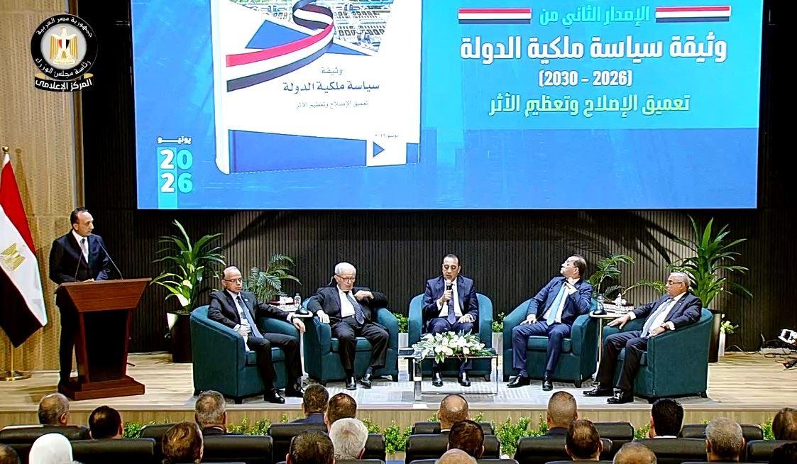 رئيس الوزراء: نعمل على تحقيق ا...