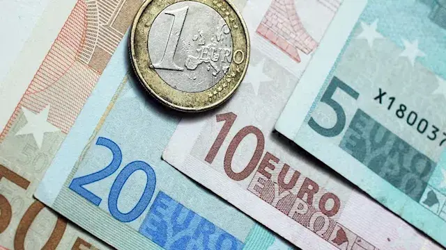 انخفض في 5 بنوك.. سعر اليورو م...