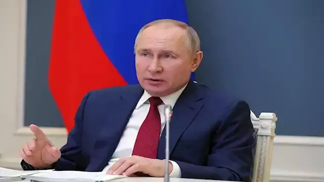 بوتين مهنئا ترامب بذكر الاستقل...