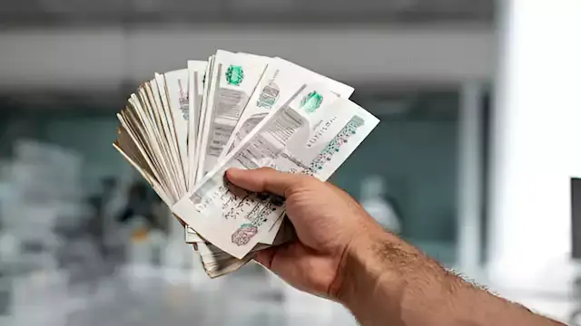 البنوك تتنافس على جذب المدخرات بشهادات ثلاثية بعوائد ثابتة تصل إلى 19%