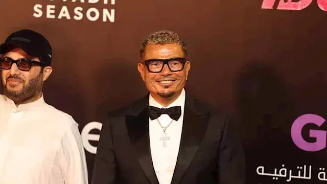 20 صورة لعمرو دياب مع تركي آل...