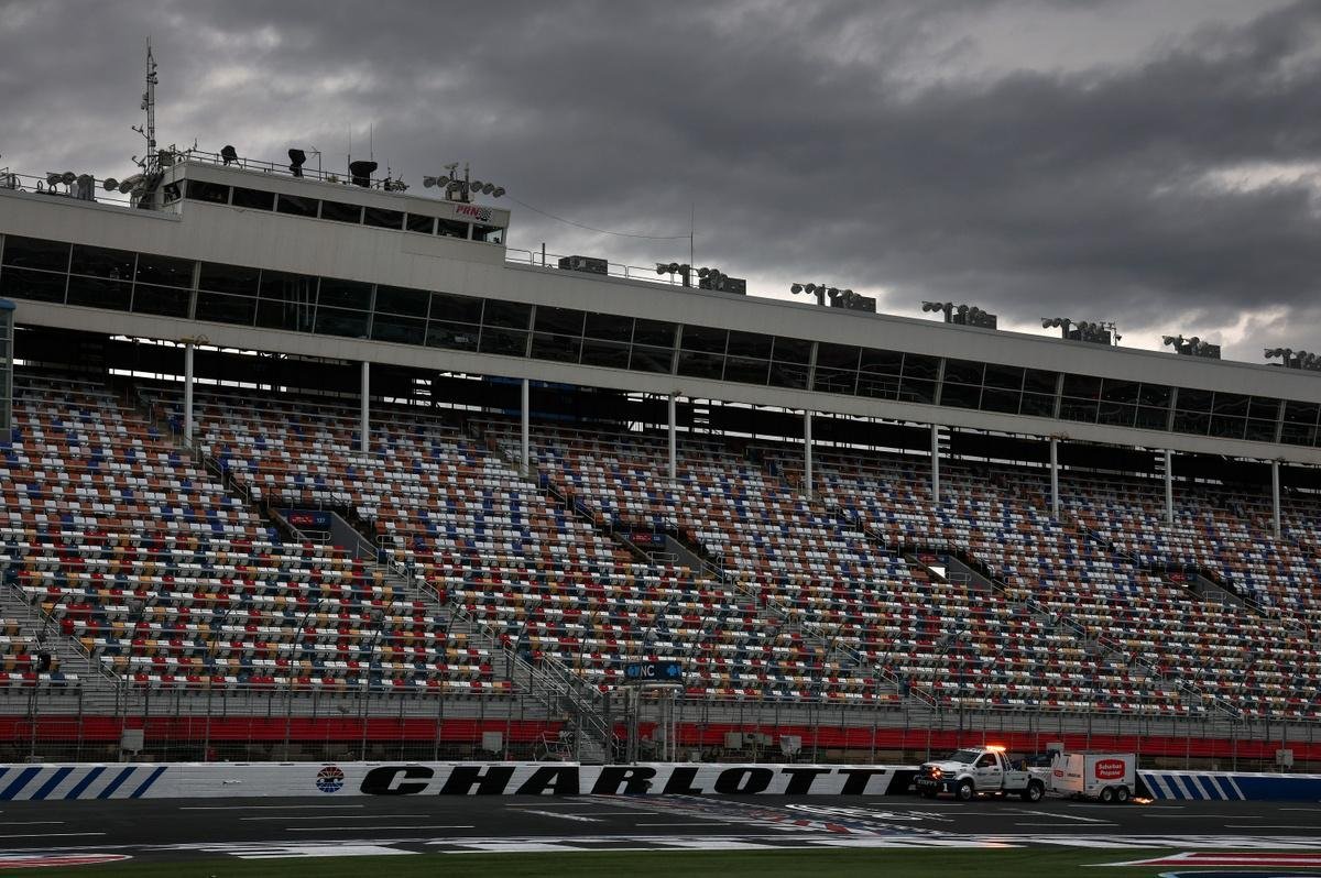 NASCAR O'Reilly race postponed to late Sunday due to heavy rain at Charlotte