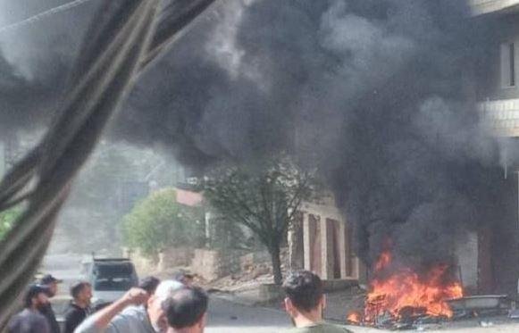 استشهاد مسعفين في قصف إسرائيلي على دراجة نارية جنوبي لبنان