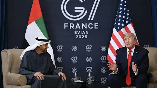 هل يستطيع أحد أن يسمع صوتك؟.....