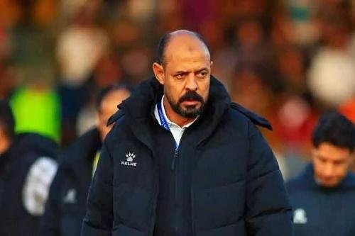 عماد النحاس يقترب من تدريب الو...