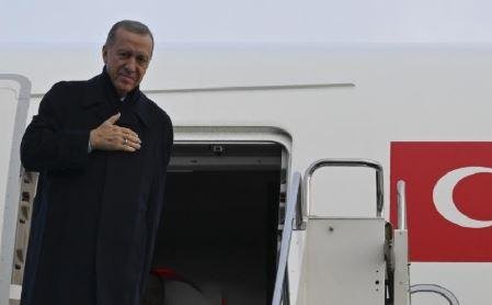 أردوغان يغادر السعودية في ختام...