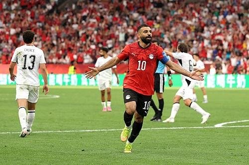 ساعات الحسم.. بشكتاش ينتظر الق...