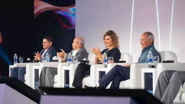 مهرجان الجونة السينمائي يفتح ب...