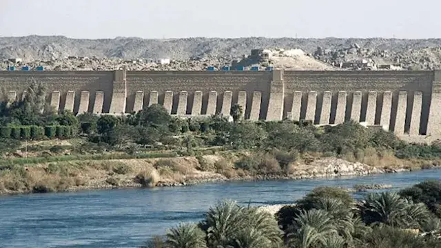 الري: رفع مرونة السد العالي ال...