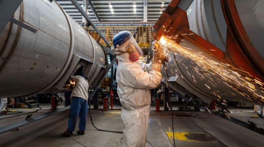 نمو الاقتصاد الصيني يتجاوز التوقعات إلى 4.5% في الربع الثالث