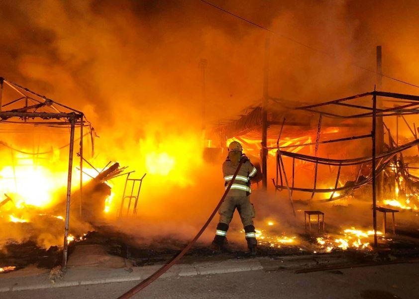 الإطفاء العام بالكويت: فرقنا س...