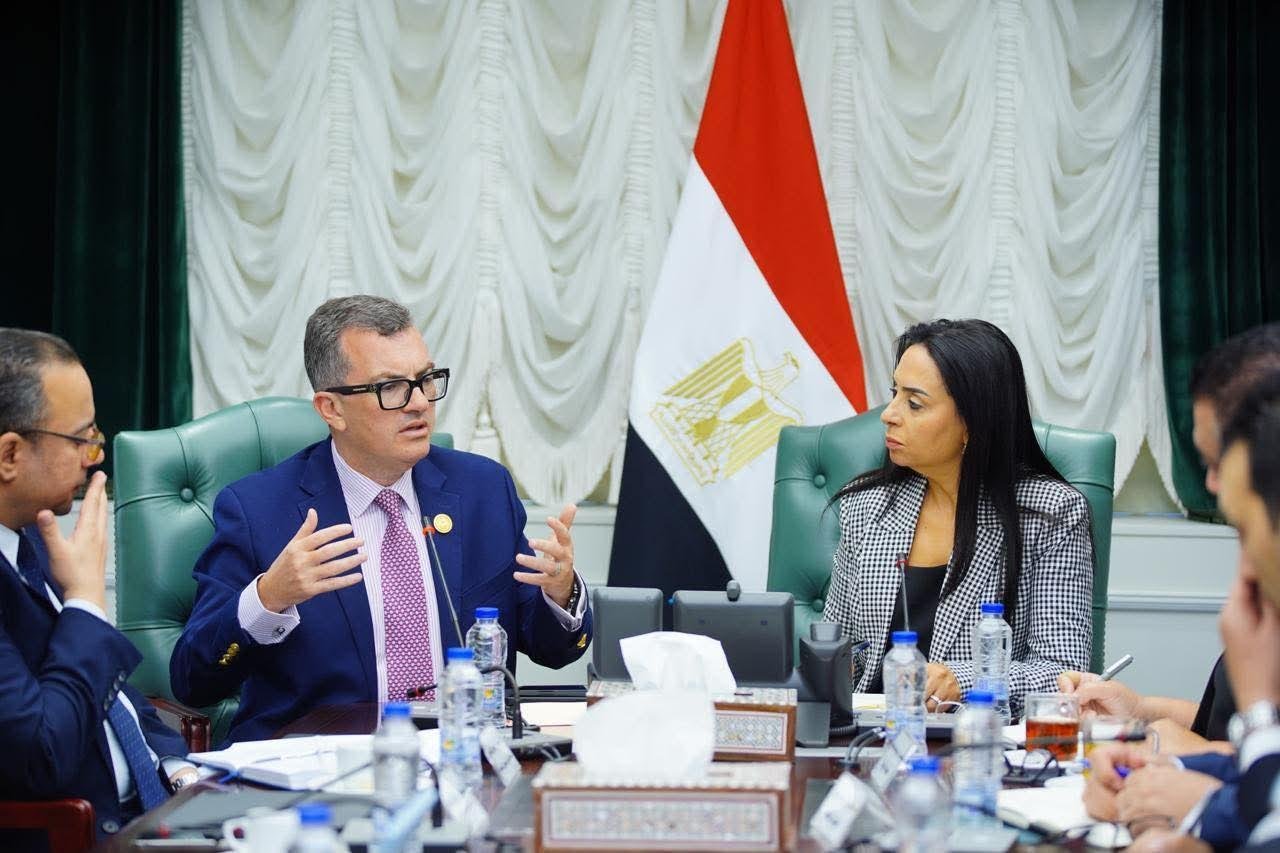 وزيرا التضامن والتخطيط يبحثان تعزيز التكامل بين سياسات التنمية الاقتصادية والاجتماعية