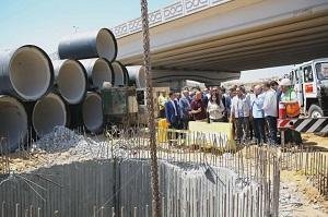 وزيرة الإسكان تتفقد أعمال ربط...