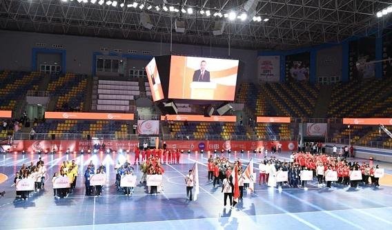 انطلاق منافسات الألعاب الإقليم...