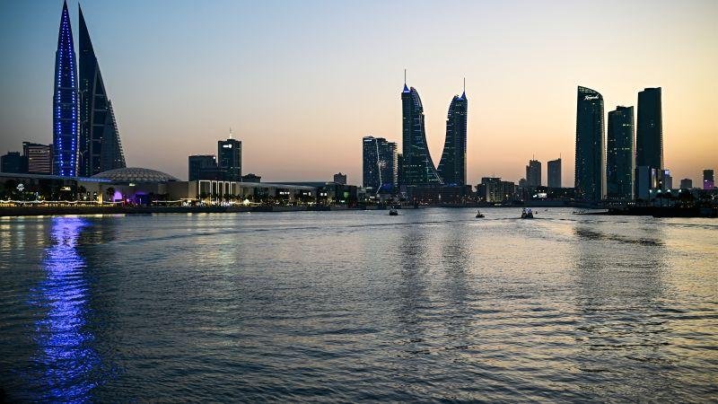 أيدت "إنهاء الانقلاب".. البحرين تصدر بيانًا بشأن عمليات السعودية في اليمن