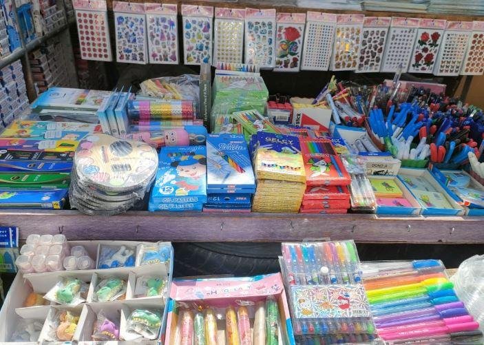شعبة الأدوات المكتبية: 70% من...