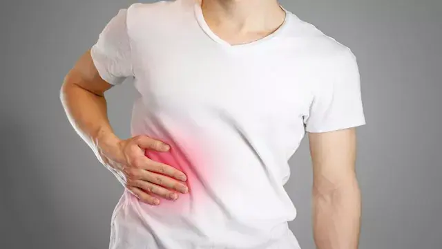 9 أعراض قد تنذر بـ حصوات المرا...