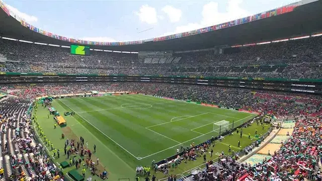 السلطات الأمريكية تصادر 300 "د...