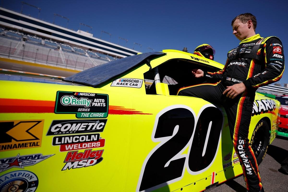 Brandon Jones disqualified by NASCAR after Las Vegas crash