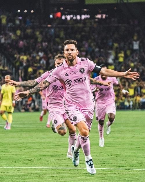 موندو ديبورتيفو: ميسي يتوصل لا...
