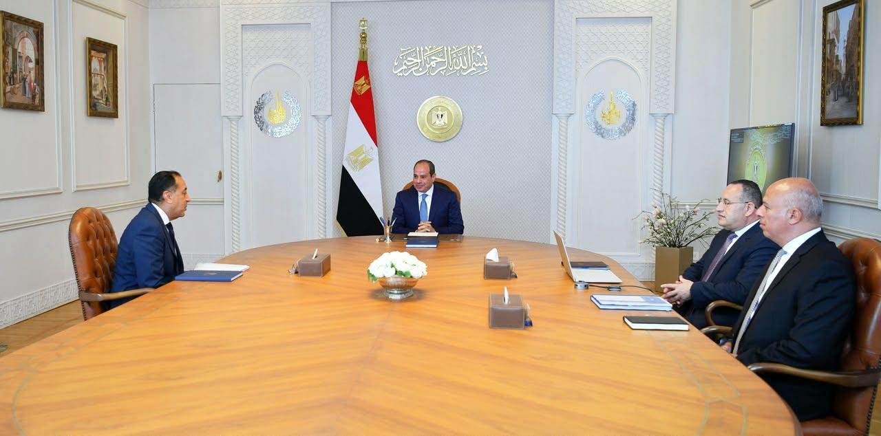 السيسي يوجه بتعزيز تنافسية الج...