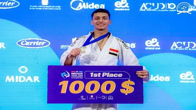 طالب بجامعة المنصورة يحصد المر...
