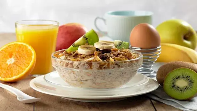 4 عادات صباحية تمنحك نشاطًا وح...