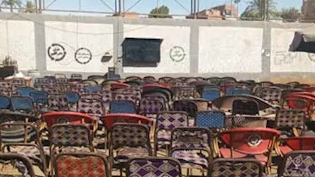 بني سويف تتزين بالأعلام والمقا...