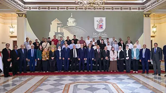 عبدالصادق: 30 يونيو نقلت مصر م...