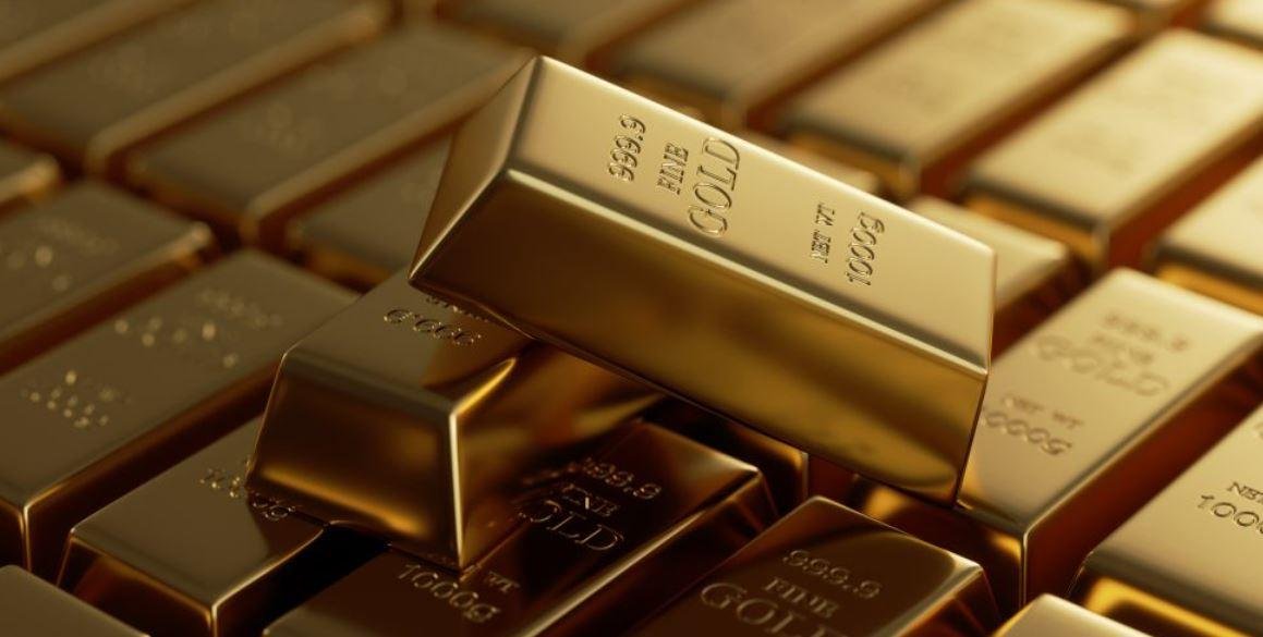 عضو بشعبة الذهب: الأسعار لم تن...